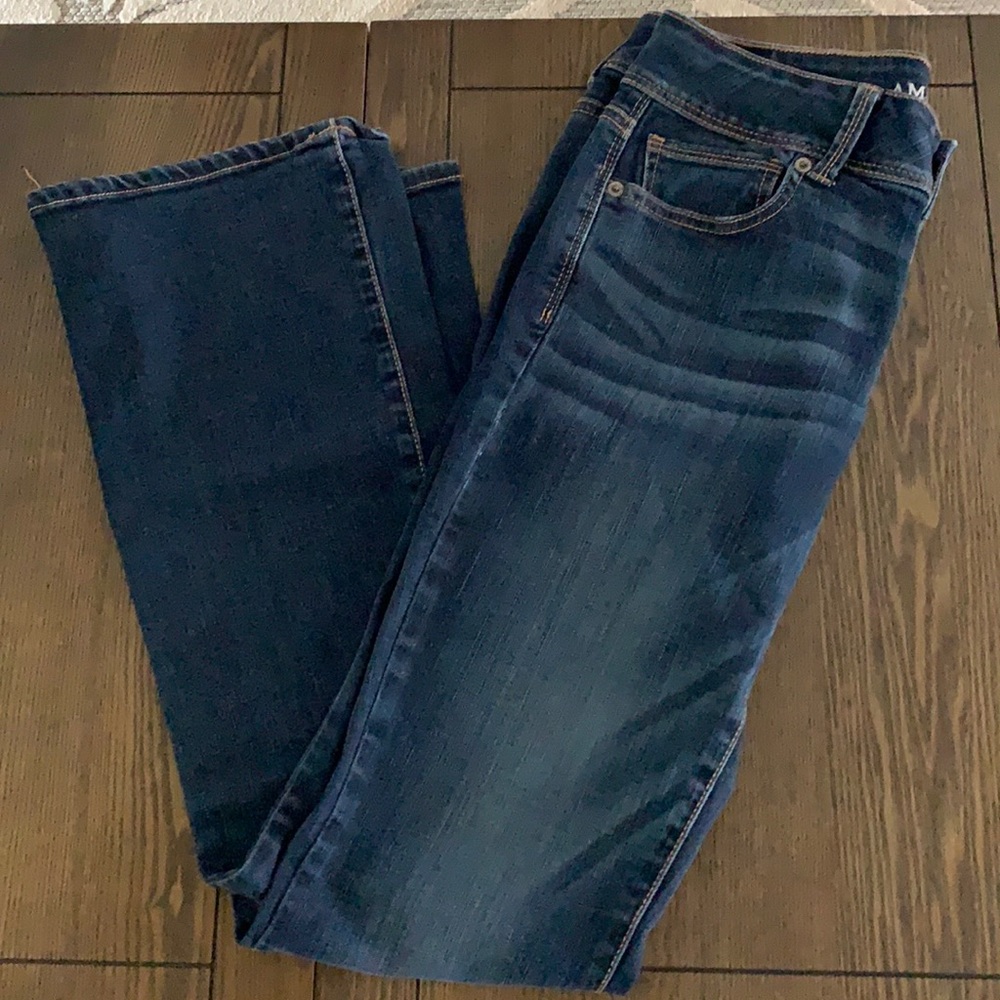 American eagle size 8 kick boot Jean